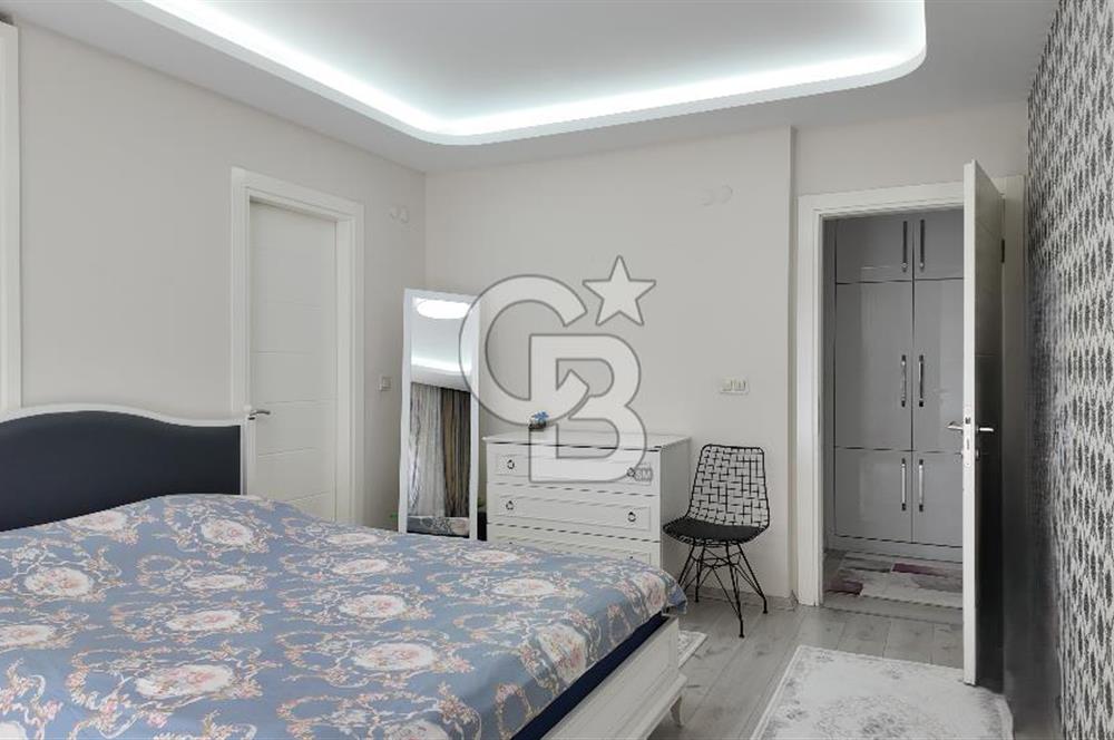 İZMİR BUCA UÇANYOL YAKINI SİTE İÇERİSİNDE 3+1 SATILIK DAİRE
