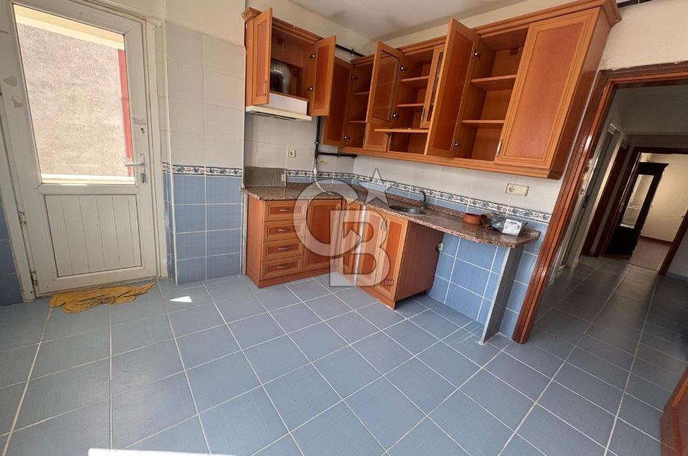Sancaktepe Yenidoğan Mahallesinde 2+1 Ara Kat Kiralık Daire