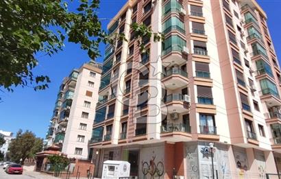 İZMİR BUCA UÇANYOL YAKINI SİTE İÇERİSİNDE 3+1 SATILIK DAİRE