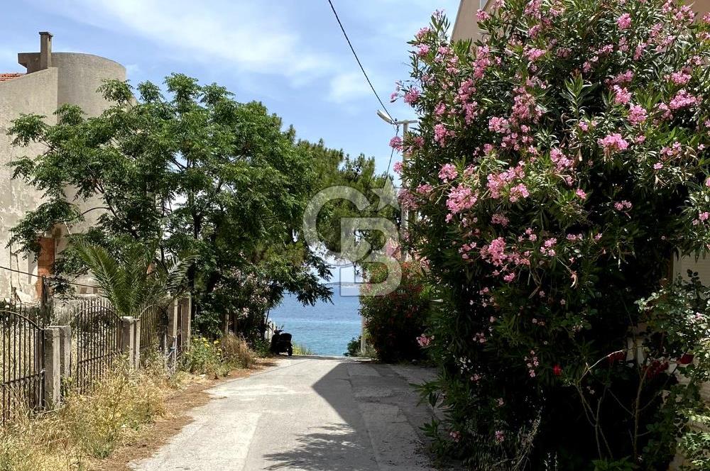 URLA ÇEŞMEALTI 4+1 KİRALIK DUBLEKS VİLLA