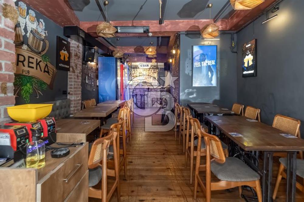Beşiktaş Çarşıda IF Yanında Cafe-Bar - Mülkü Satılık Dükkan