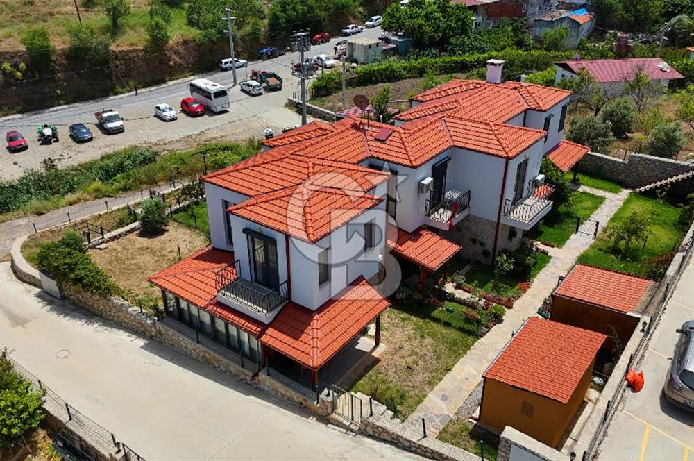 DATÇA KARAKÖY'DE SATILIK 2+1 KÖŞE VİLLA