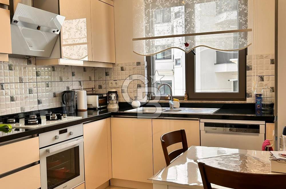 BOSTANCI’DA SAHİLE VE ULAŞIMA YAKIN SATILIK DAİRE 