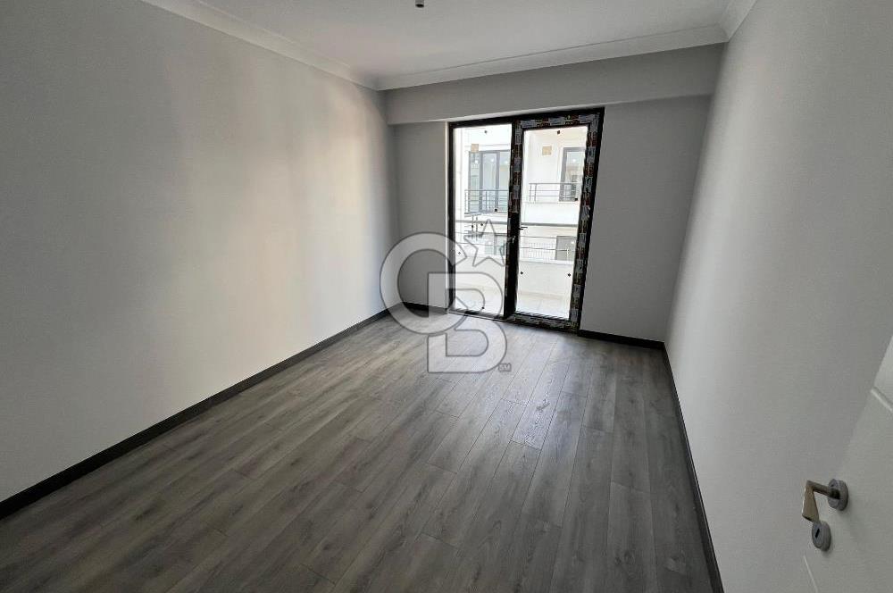 ENVOY'dan Başiskele Yeşilyurt Site içi Satılık 4+1 Çatı Dubleks