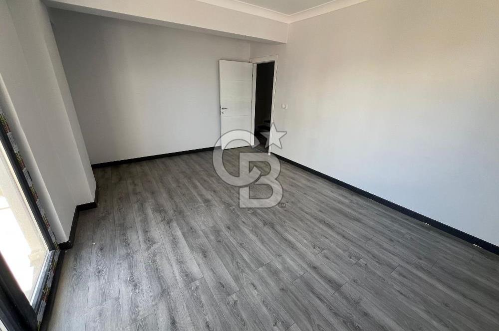 ENVOY'dan Başiskele Yeşilyurt Site içi Satılık 4+1 Çatı Dubleks