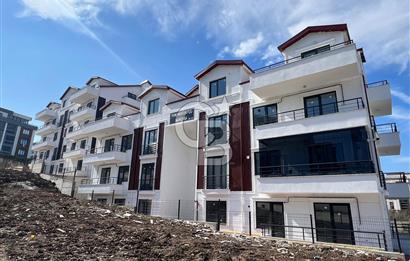 ENVOY'dan Başiskele Yeşilyurt Site içi Satılık 4+1 Çatı Dubleks