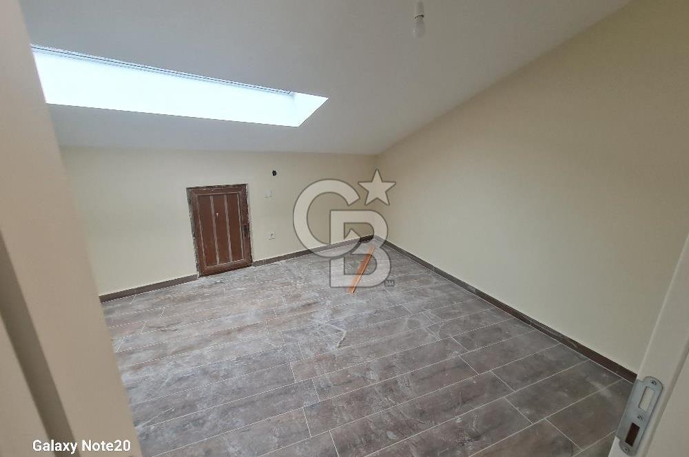 Üsküdar Uncular'da Teraslı Kiralık 1+1 Ofis/Home Ofis