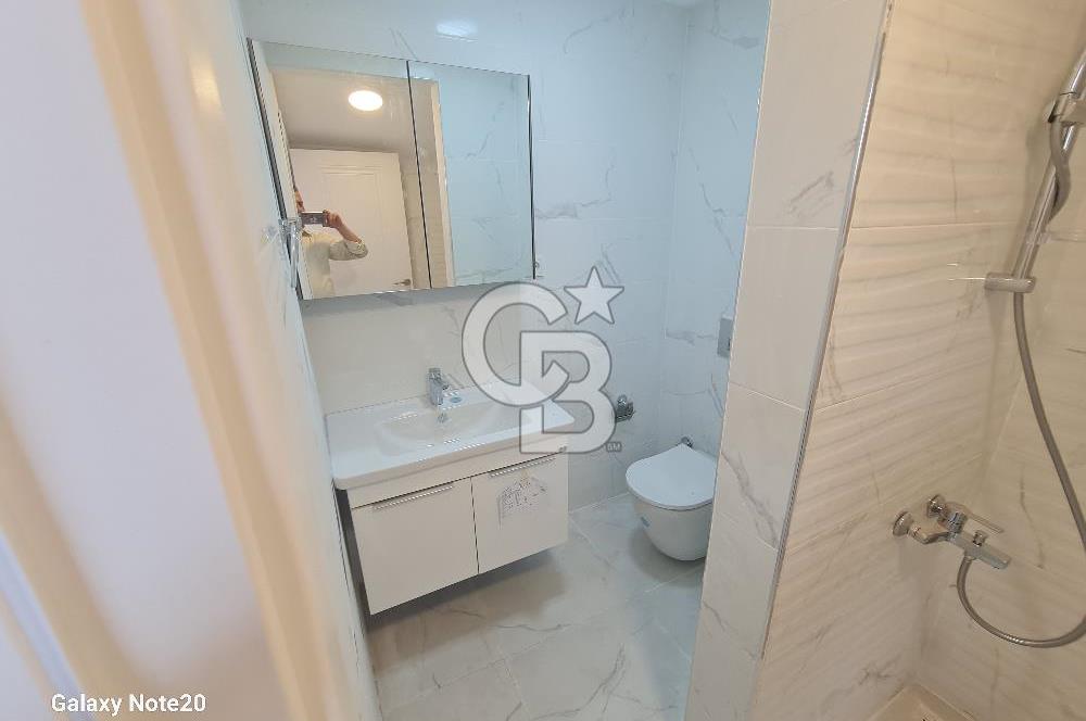 Üsküdar Uncular'da Teraslı Kiralık 1+1 Ofis/Home Ofis