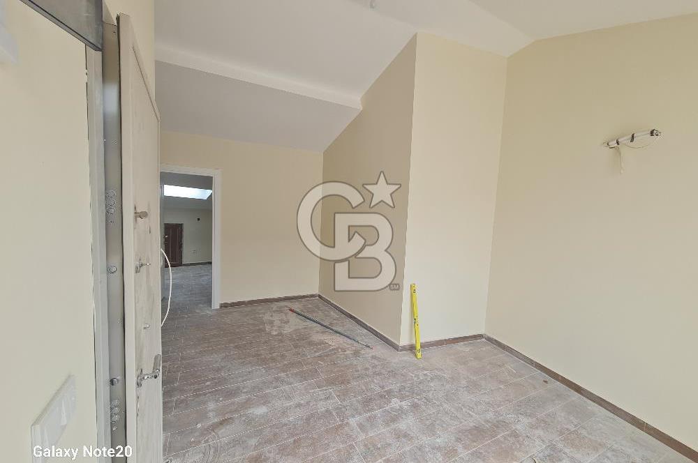 Üsküdar Uncular'da Teraslı Kiralık 1+1 Ofis/Home Ofis