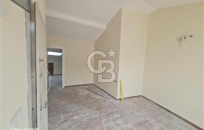 Üsküdar Uncular'da Teraslı Kiralık 1+1 Ofis/Home Ofis