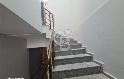 Üsküdar Uncular'da Teraslı Kiralık 1+1 Ofis/Home Ofis