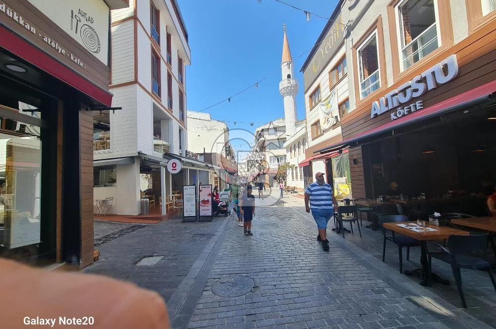 Üsküdar Uncular'da Teraslı Kiralık 1+1 Ofis/Home Ofis