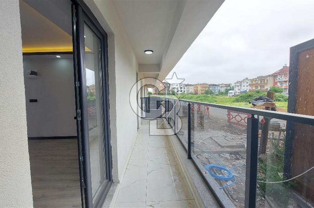 ALİKAHYA ATATÜRK MH'DE SATILIK GENİŞ 1+1 LÜKS DAİRE