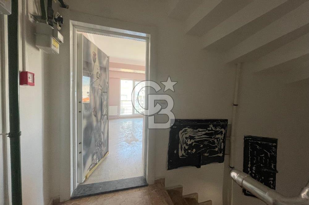 OLİMPİK YÜZME HAVUZUNA YAKIN MERKEZİ KONUMDA 1+1 KİRALIK DAİRE