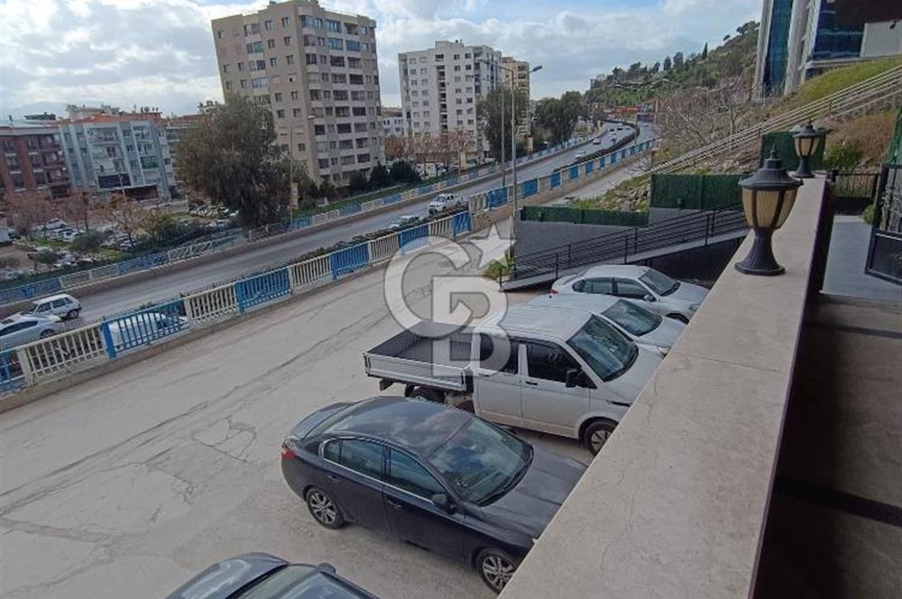 Anadolu Caddesi Deniz Manzaralı Emek Mah.Satılık 4+1 