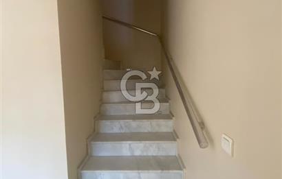 Urla Çeşmealtında Kiralık 2+1 Dubleks Villa