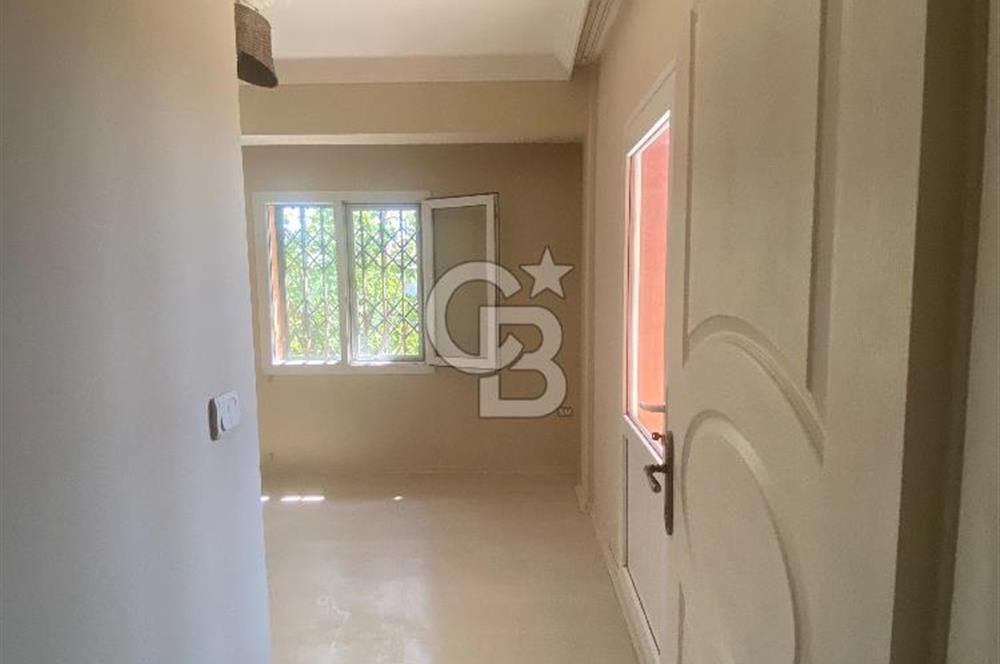 Urla Çeşmealtında Kiralık 2+1 Dubleks Villa