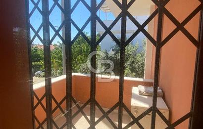 Urla Çeşmealtında Kiralık 2+1 Dubleks Villa