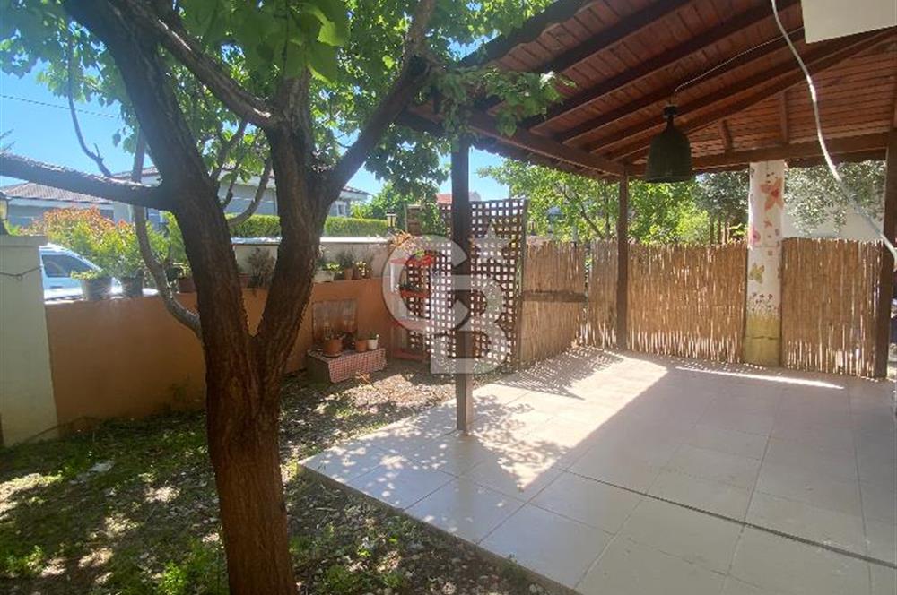 Urla Çeşmealtında Kiralık 2+1 Dubleks Villa