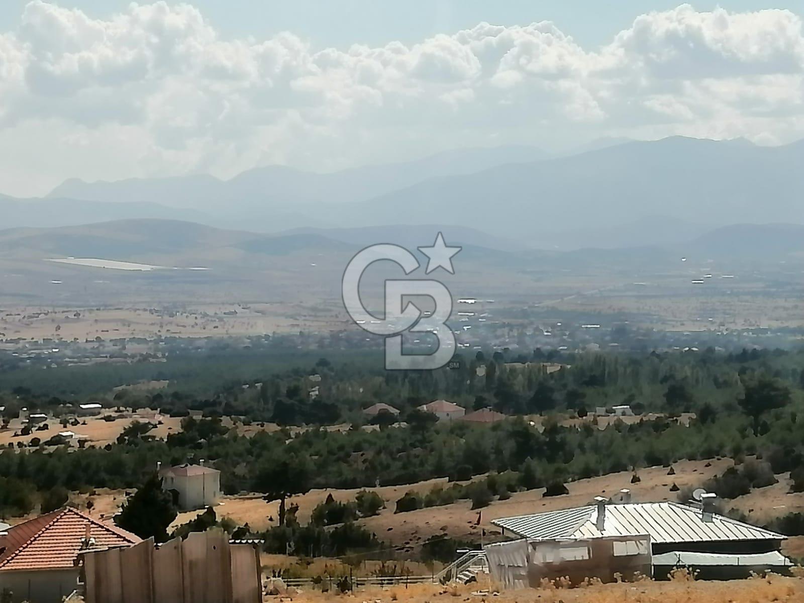 ANTALYA KORKUTELİ'NİN PARLAYAN GÜNEŞİ KEVZER'DE YATIRIMLIK SATILIK TARLA