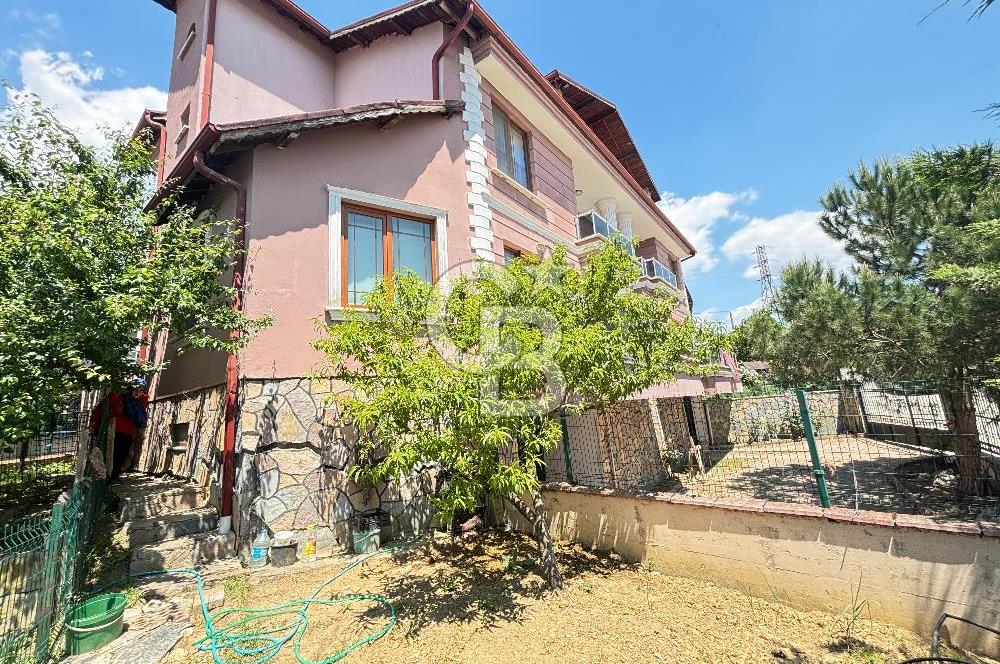 İZMİT GÜNDOĞDU SATILIK MANZARALI 6+1 LÜKS TRİPLEKS VİLLA