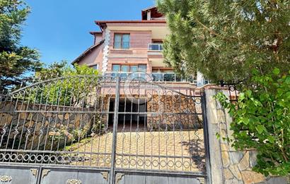 İZMİT GÜNDOĞDU SATILIK MANZARALI 6+1 LÜKS TRİPLEKS VİLLA