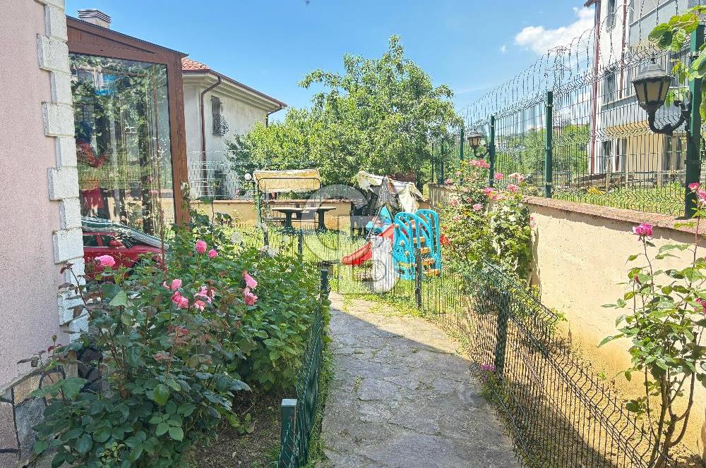 İZMİT GÜNDOĞDU SATILIK MANZARALI 6+1 LÜKS TRİPLEKS VİLLA