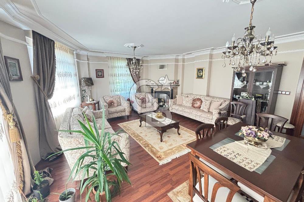 İZMİT GÜNDOĞDU SATILIK MANZARALI 6+1 LÜKS TRİPLEKS VİLLA