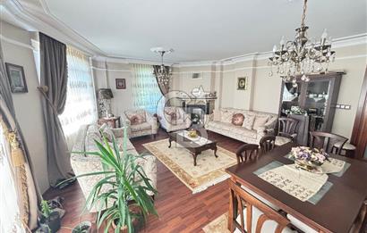 İZMİT GÜNDOĞDU SATILIK MANZARALI 6+1 LÜKS TRİPLEKS VİLLA