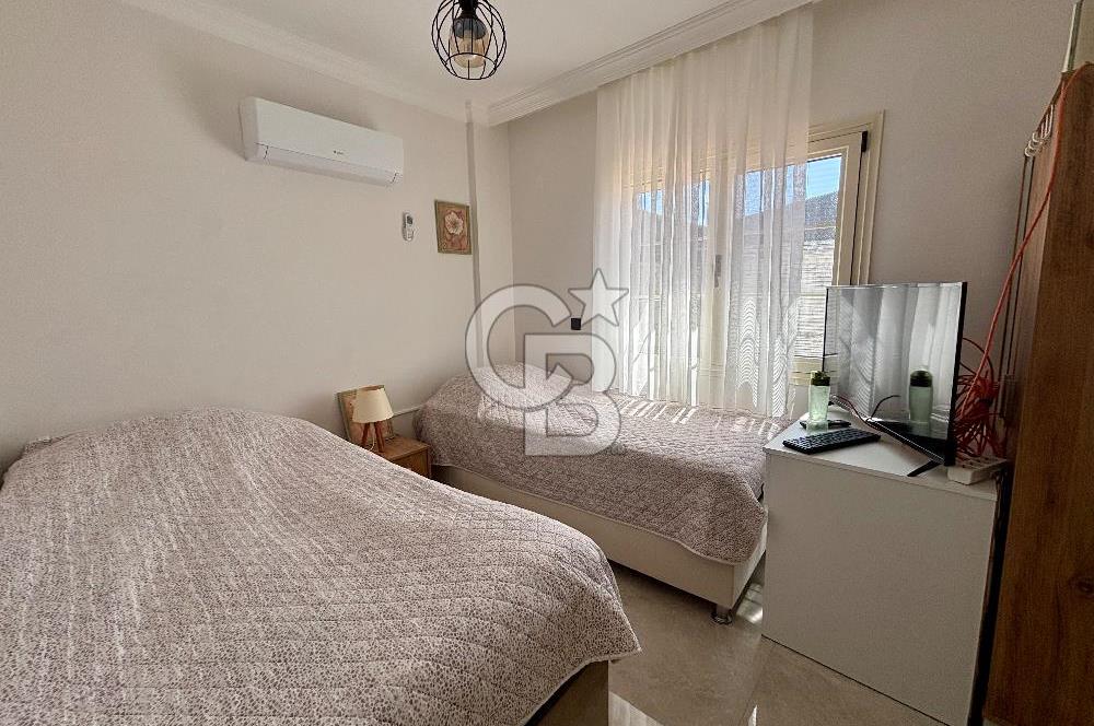 Çeşme Ovacıkta 800 M2 Arsa İçerisinde Satılık 2 Adet ikiz Villa.