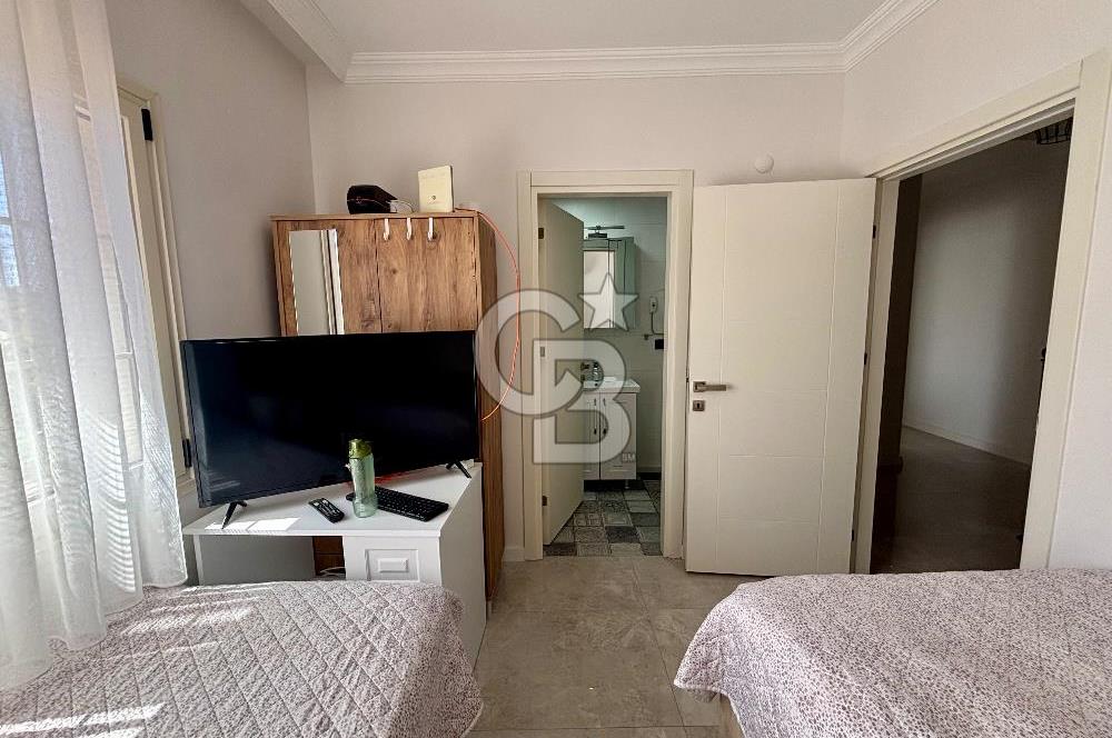 Çeşme Ovacıkta 800 M2 Arsa İçerisinde Satılık 2 Adet ikiz Villa.