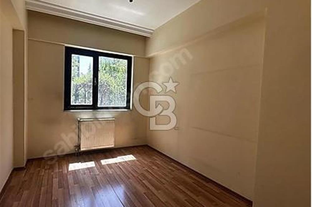 PARK CADDESİ ATABILGE SİTESİNDE 4+1 FIRSAT DAİRE