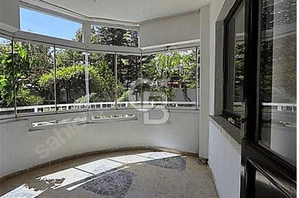 PARK CADDESİ ATABILGE SİTESİNDE 4+1 FIRSAT DAİRE