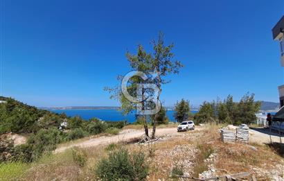Akbük Çukur Mevkiinde Projeli, Panoramik Deniz Manzaralı Arsa!