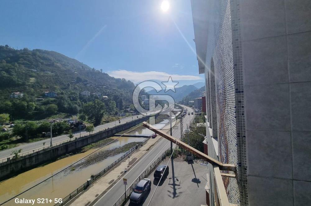 TRABZON CARȘIBAȘI'NDA 130 M2, 3+1 SATILIK UYGUN DAIRE