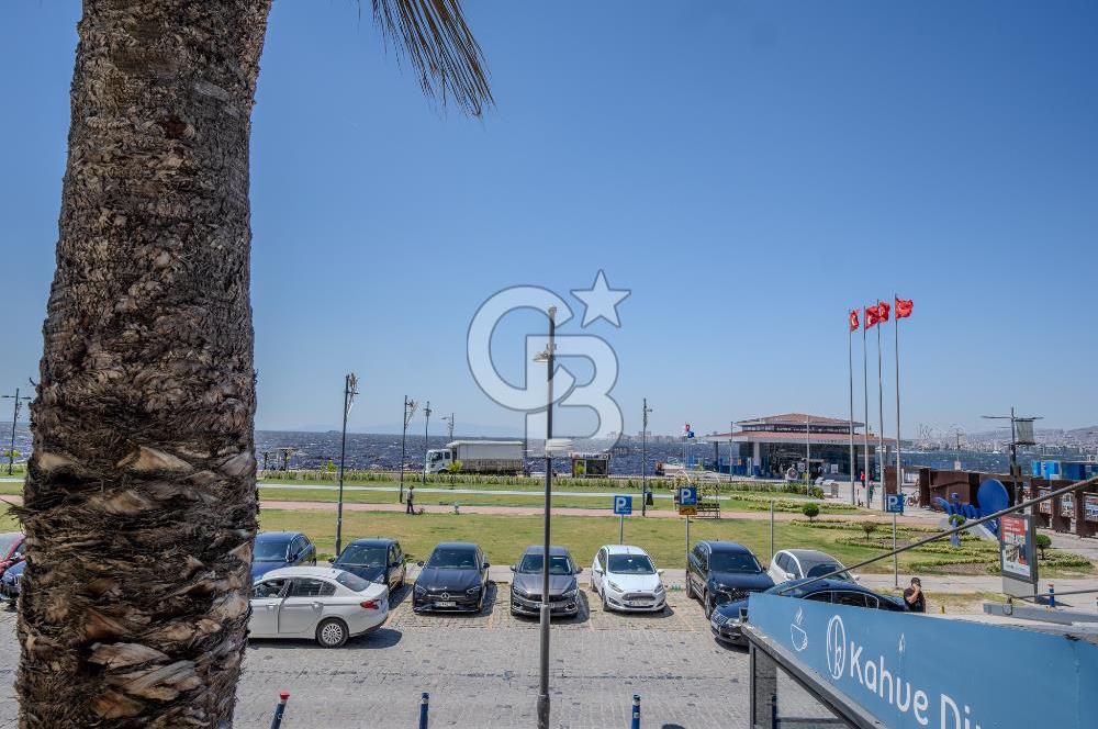 Alsancak Kordon'da Deniz Manzaralı Satılık 4+1 Daire