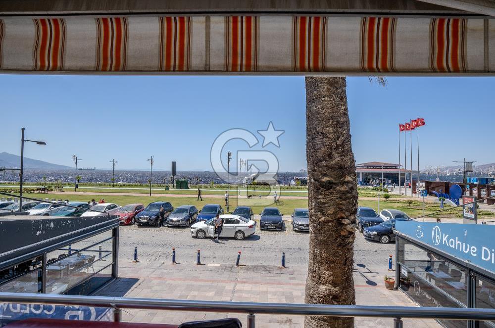 Alsancak Kordon'da Deniz Manzaralı Satılık 4+1 Daire