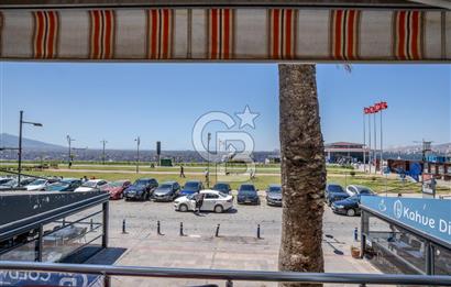 Alsancak Kordon'da Deniz Manzaralı Satılık 4+1 Daire