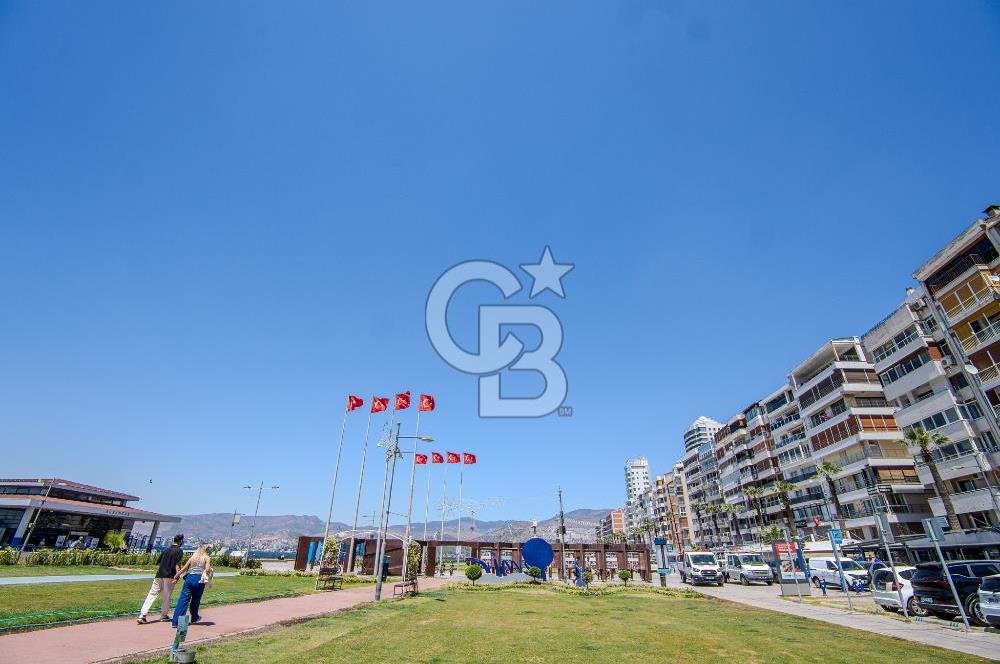Alsancak Kordon'da Deniz Manzaralı Satılık 4+1 Daire