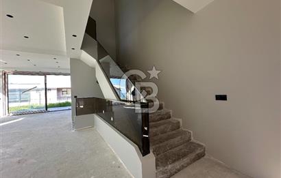 ATAKUM İNCESU BARAN ORMAN TEPE VİLLALARINDA 5+1 SATILIK VİLLA