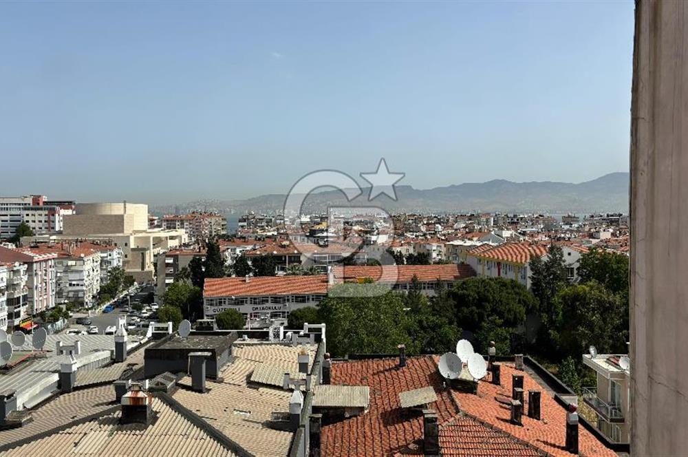 CB Yalı'dan İnönü Cadde Üzerinde Geniş 2+1 Satılık Daire