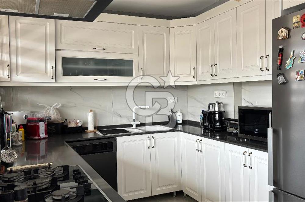 CB Yalı'dan İnönü Cadde Üzerinde Geniş 2+1 Satılık Daire