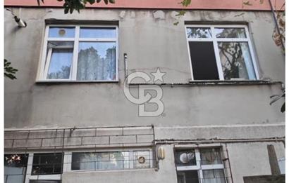 ACİL SULTANBEYLİ 270M2 ARSA İÇİNDE 4 KATLI SATILIK KOMPLE BİNA.