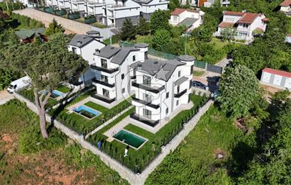 CB TAN-KARTEPE DERBENTTE SİTE İÇERİSİNDE SATILIK 4+1 VİLLA