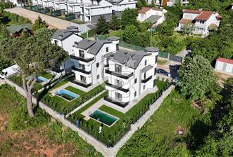 CB TAN-KARTEPE DERBENTTE SİTE İÇERİSİNDE SATILIK 4+1 VİLLA