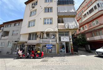 İstiklal Fitnat Ahmet Engin İlkokulu Karşısı Devren Kiralık Büfe