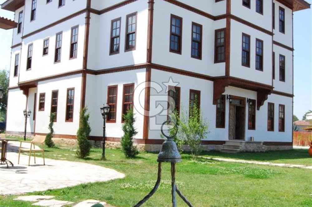 SLOW ŞEHİR DADAY'DA SATILIK OTEL