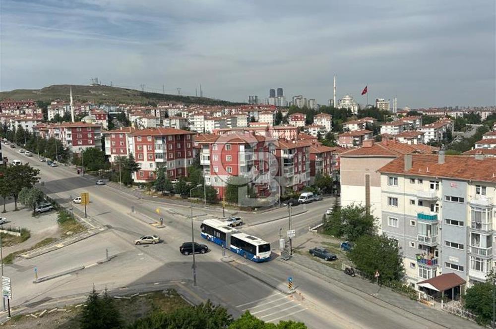 SİNCAN MEVLANA MAHALLESİNDE GENİŞ BALKON VE GENİŞ MUTFAKLI