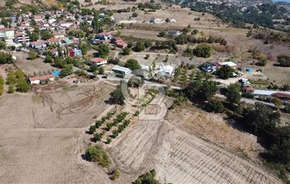 SAKARYA TARAKLI KEMALLER KÖYÜNDE 1552 METRE KARE  %40 İMARLI SATILIK ARSA 