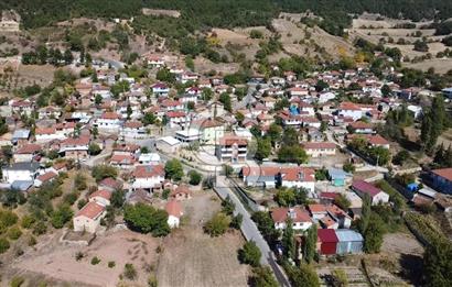 SAKARYA TARAKLI KEMALLER KÖYÜNDE 1552 METRE KARE  %40 İMARLI SATILIK ARSA 